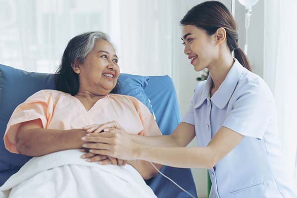 5 Al-Tricks für die Pflegerinnen und Pfleger - der einfache Weg 